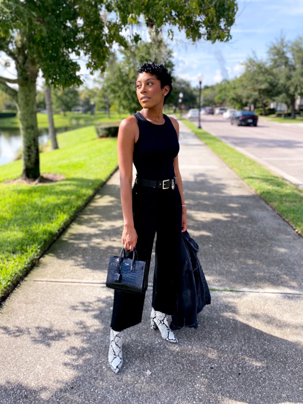 All Black is ALWAYS Good